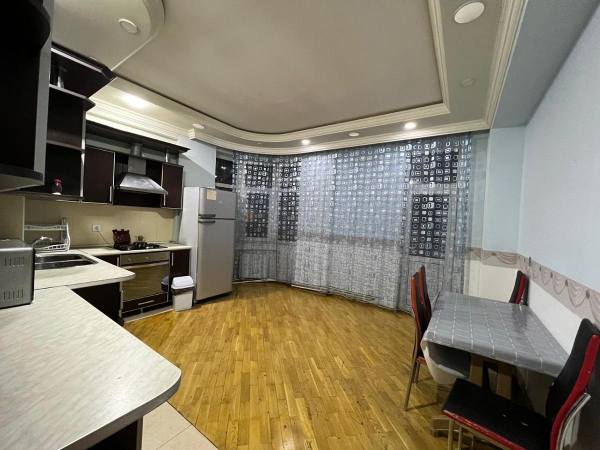 Bakuvi Apartments On New Boulveard Luaran gambar