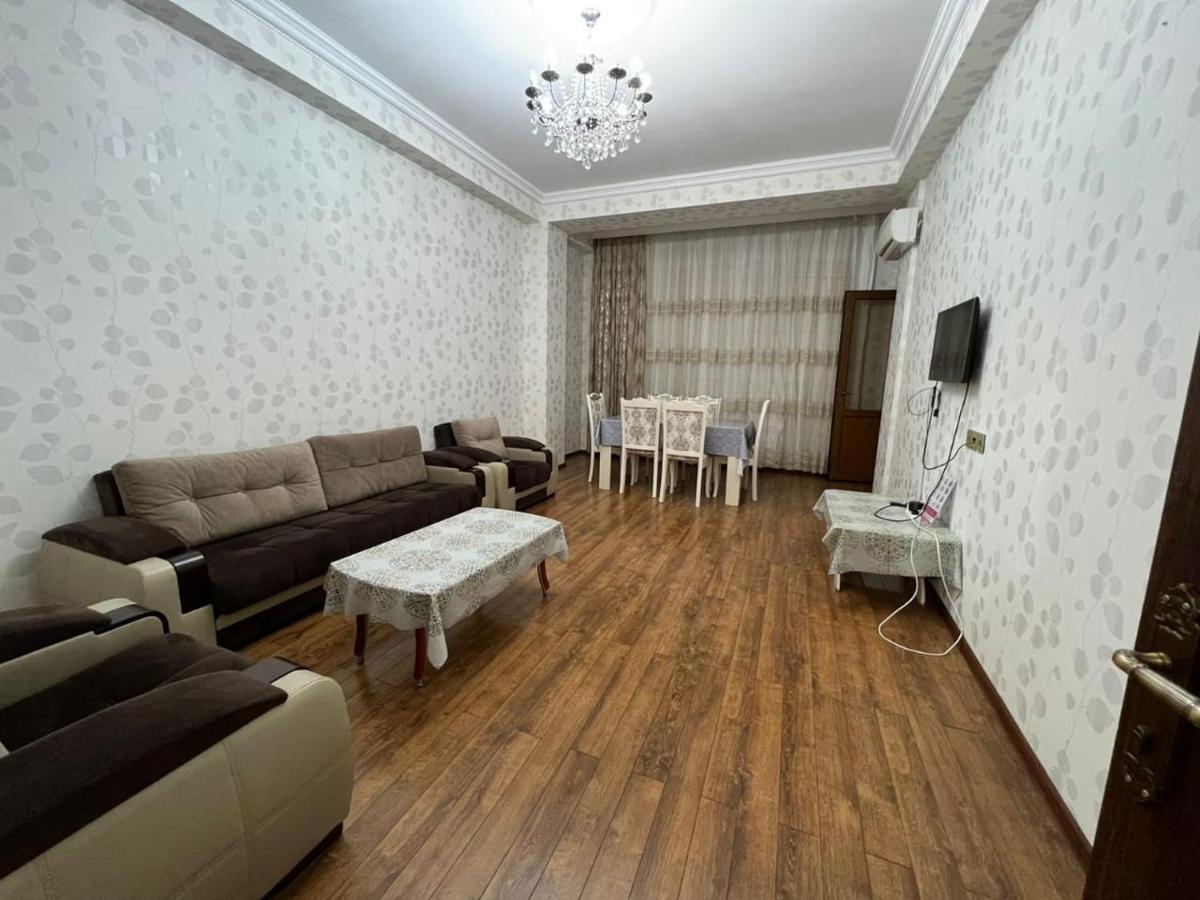 Bakuvi Apartments On New Boulveard Luaran gambar