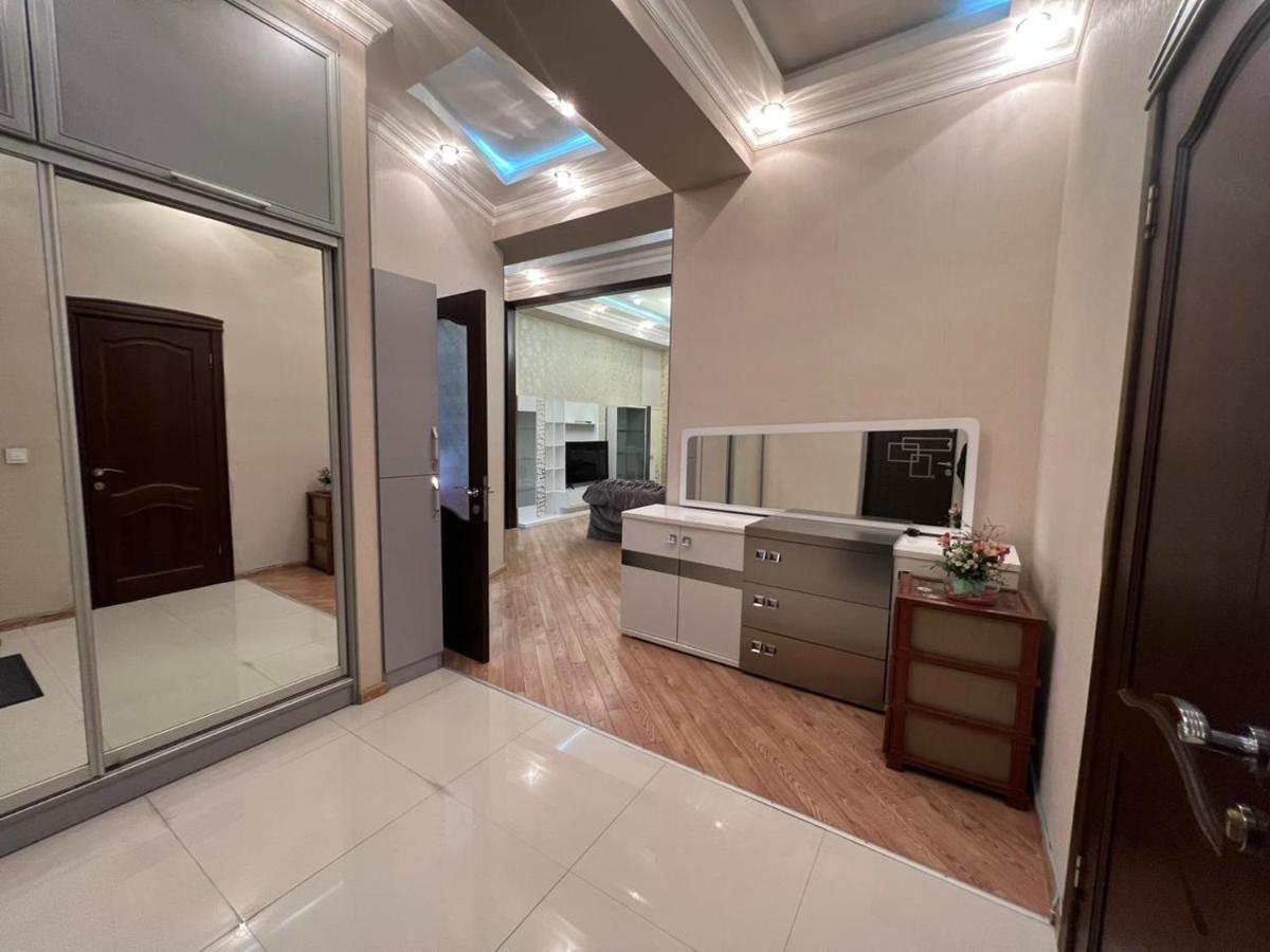 Bakuvi Apartments On New Boulveard Luaran gambar