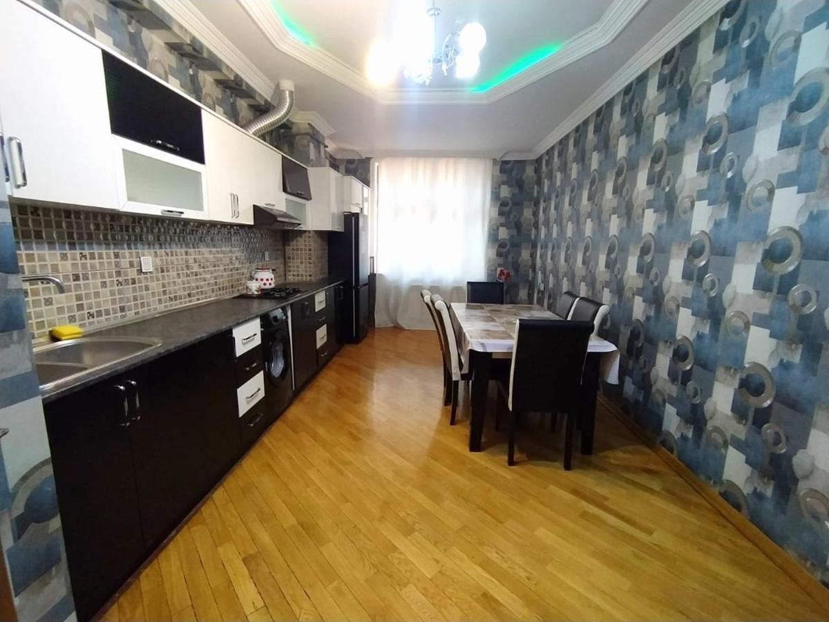 Bakuvi Apartments On New Boulveard Luaran gambar