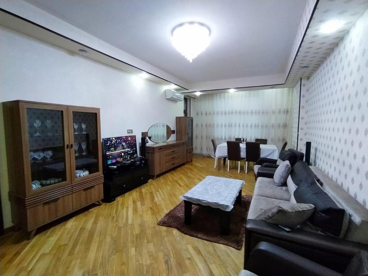 Bakuvi Apartments On New Boulveard Luaran gambar