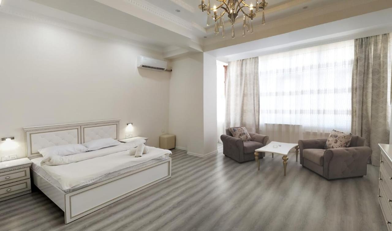 Bakuvi Apartments On New Boulveard Luaran gambar