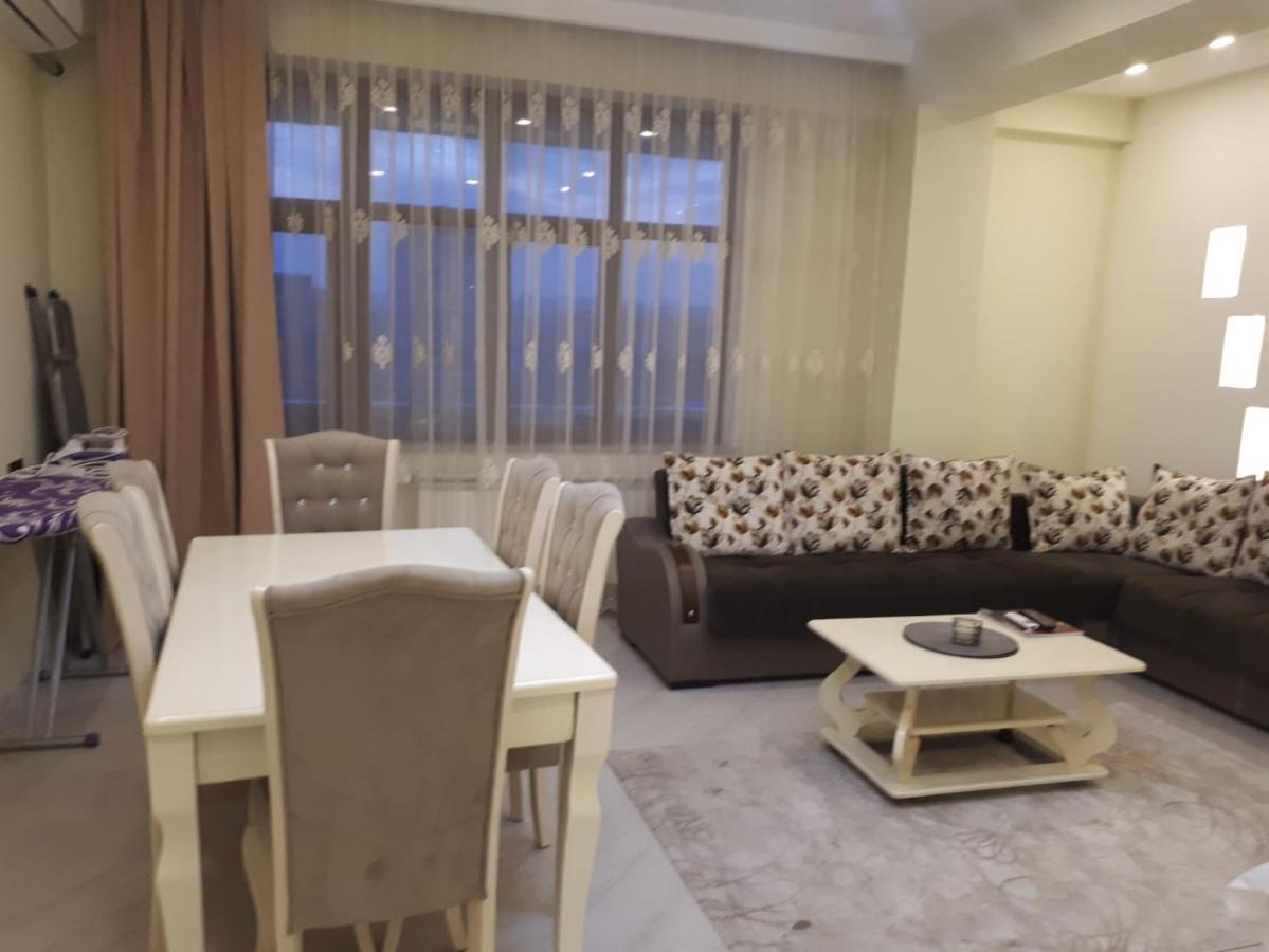 Bakuvi Apartments On New Boulveard Luaran gambar