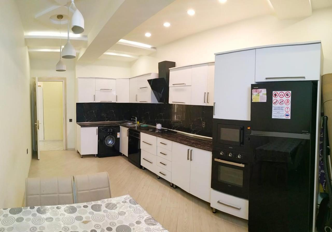 Bakuvi Apartments On New Boulveard Luaran gambar